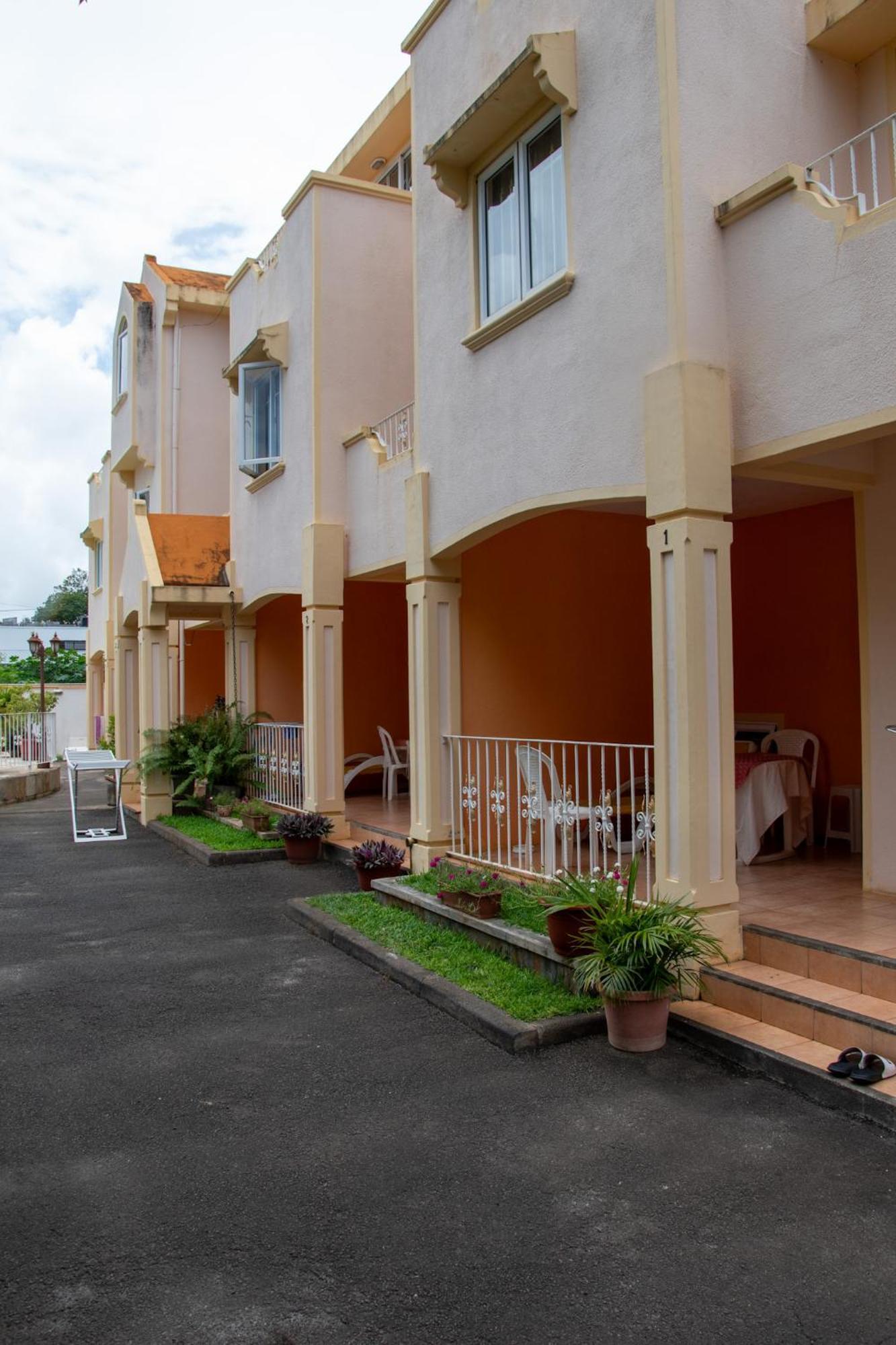 Villa Le Gerbera Flic en Flac Екстер'єр фото